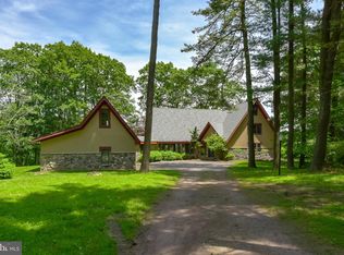 497 N Mountain Rd, Sweet Valley, PA 18656