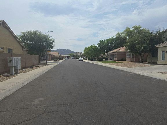 5th image of 6815 S 33rd Ave