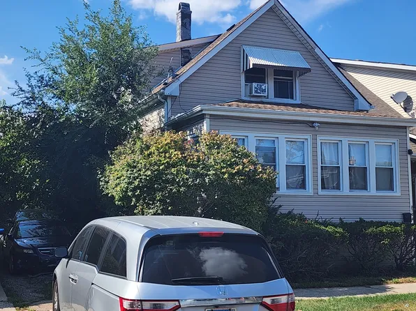 2724 N Mobile Ave, Chicago, IL 60639