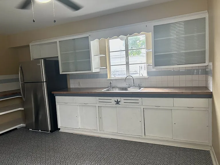2039 W Mulberry Ave — Photo 12