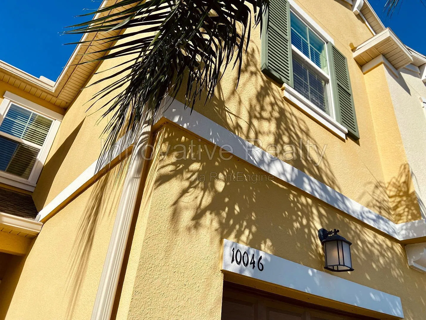 3 bed, 2.5 bath, 1284 sqft, $2,285 — Photo 2