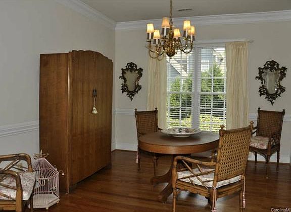 4th image of 2606 Coachford Ct