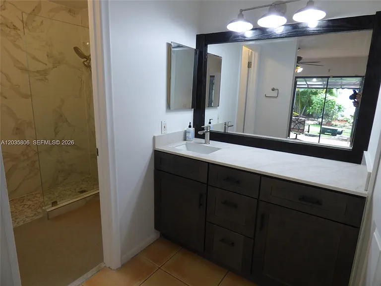 10857 SW 132nd Circle Ct — Photo 14
