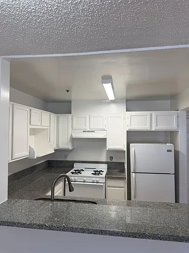 Floor plan 206