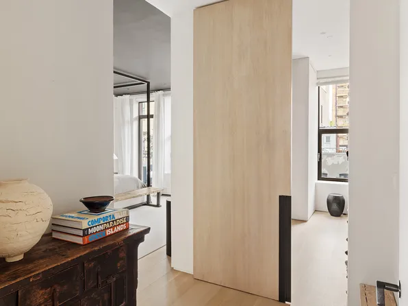 415 Washington Street image 16 of 20