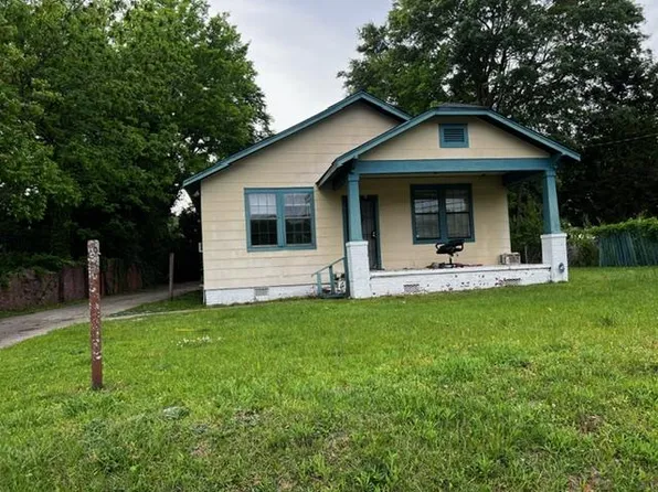 206B Gautier St, Tuskegee, AL 36083