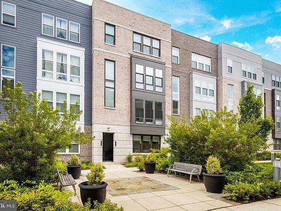 4th image of 13401 Launders St Unit 13401