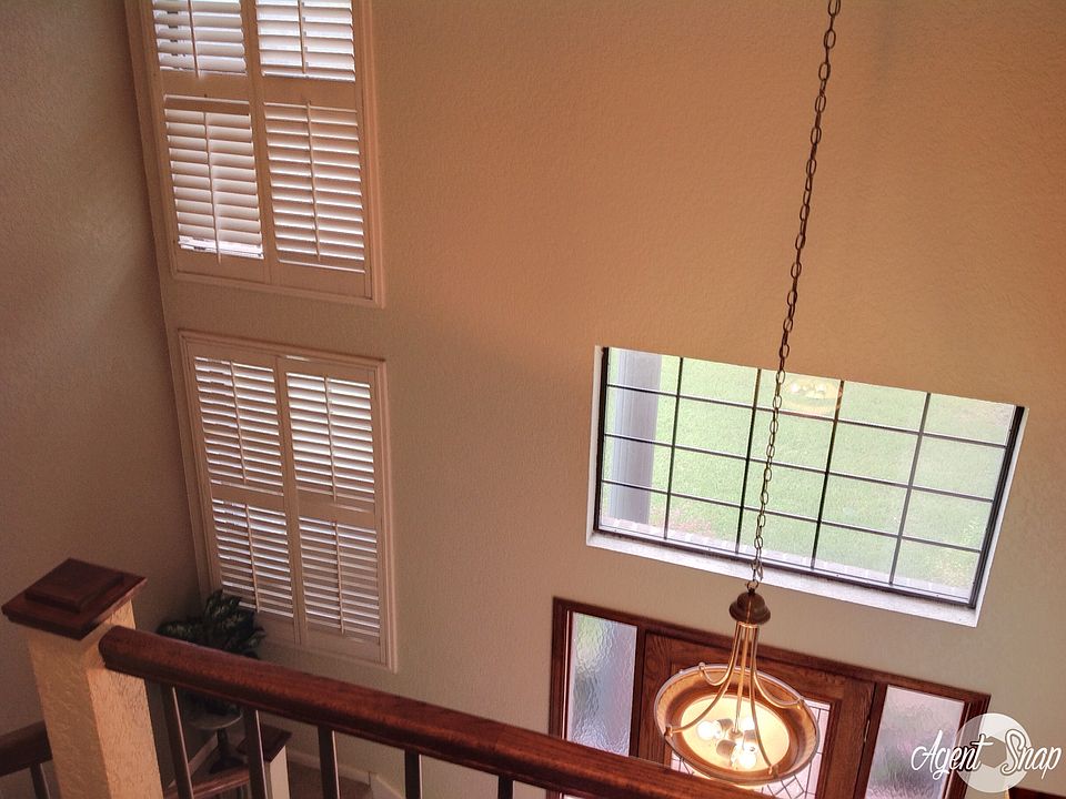 1st image of 920 Mission Hills Dr #1