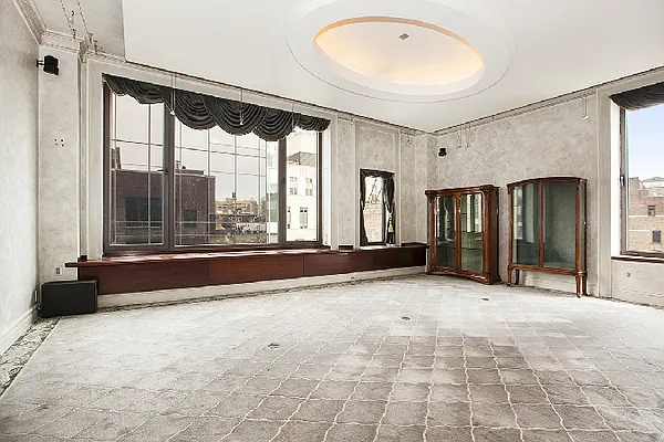 Sold by Flat Iron Real Estate | media 14