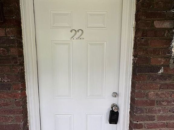 2nd image of 2021 Cambridge Dr #22