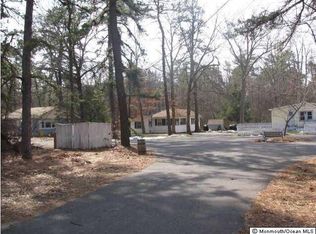 186 Perrineville Rd, Jackson, NJ 08527