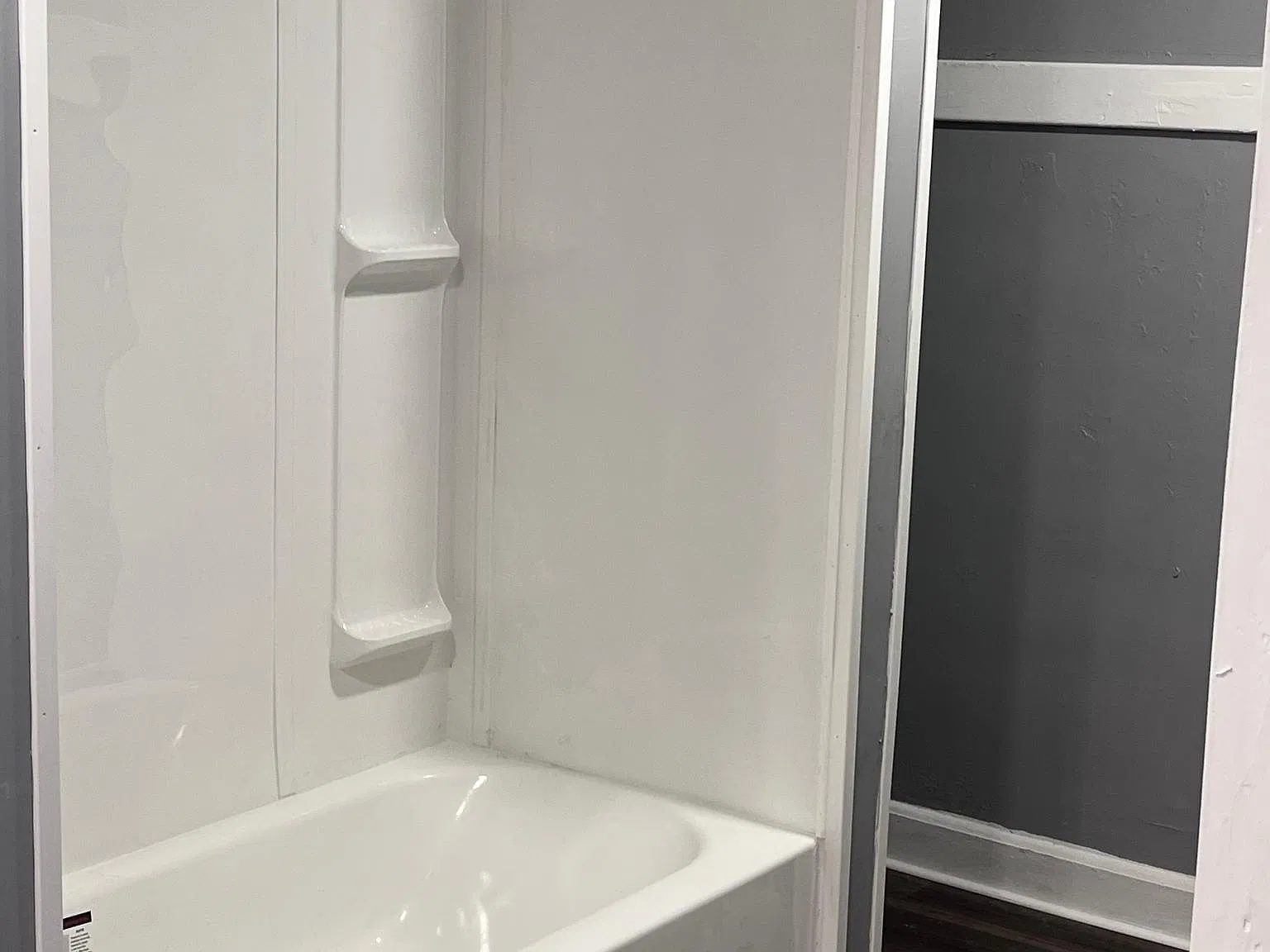 4 bed, 2248 sqft, $1,600 — Photo 3