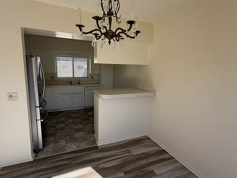 1820 E Del Mar Blvd #208 — Photo 7
