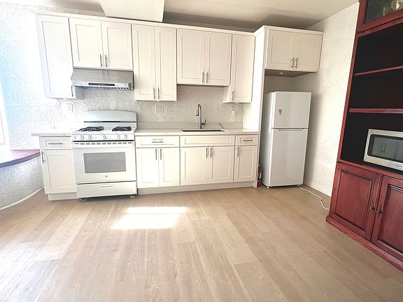 3rd image of 3823 Steinbaugh Ct