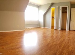 23 Ridgeview Cir, Charlottesville, VA 22902