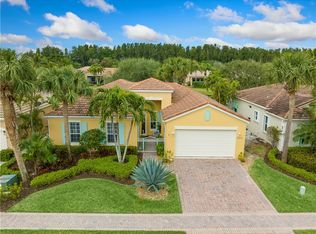 9575 E Maiden Ct, Vero Beach, FL 32963