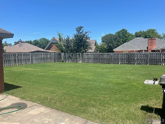 4th image of 8827 Sturbridge Dr