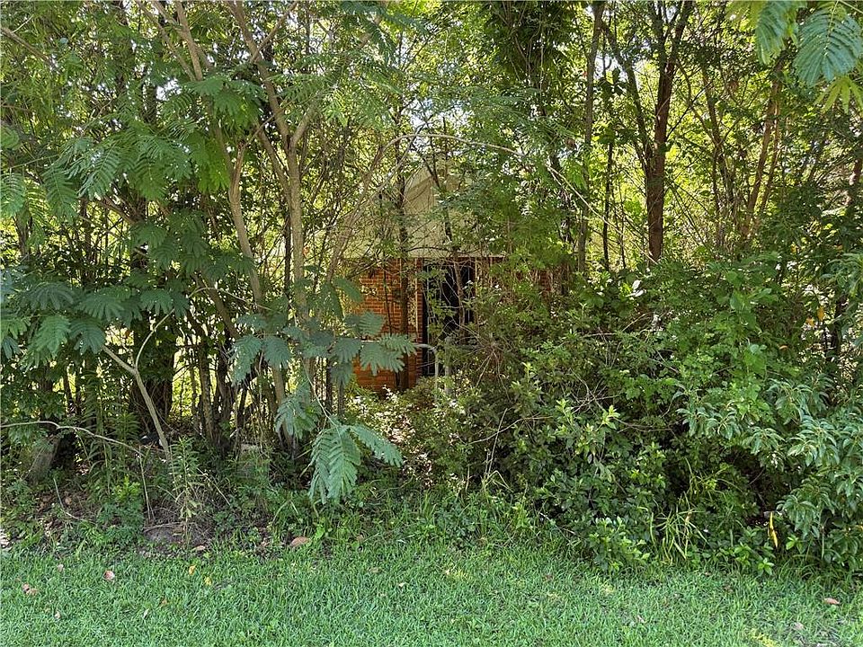 1st image of 504 S Price Ave