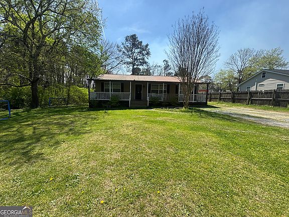 2nd image of 6 General Ave NW