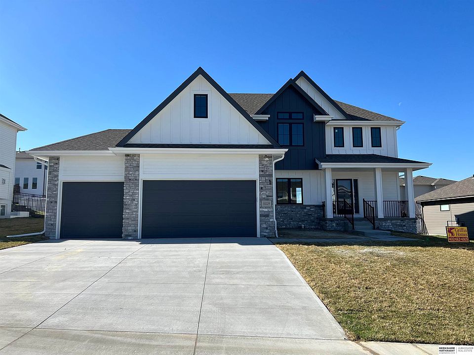 1st image of 10229 Caspian Dr