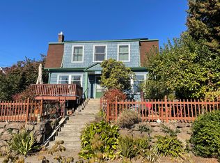 2202 N 44th St, Seattle, WA 98103