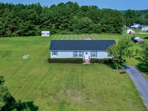 8308 S Creek Rd, Willow Spring, NC 27592