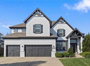 16864 Bluejacket St, Overland Park, KS 66221