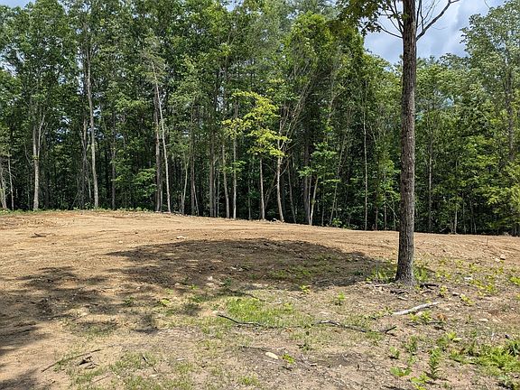 2nd image of 53 Old Colony Rd