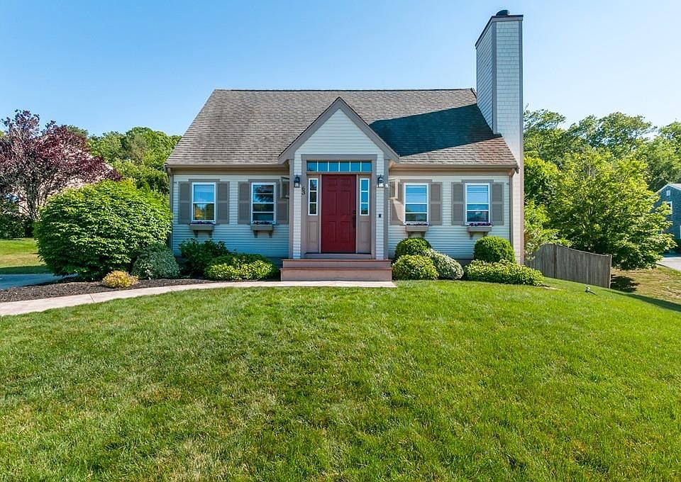 1st image of 63 Henry Dr