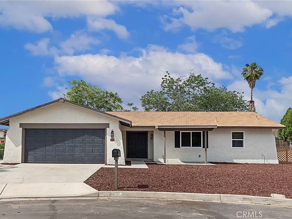 2nd image of 40480 Marsha Ct