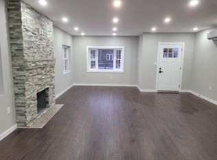 13069 227th St, Springfield Gardens, NY 11413