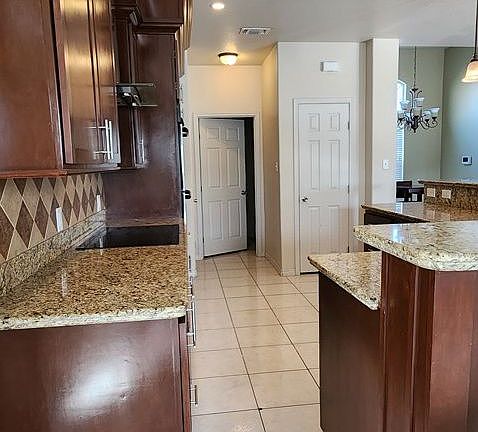 4th image of 114 Alazan Dr