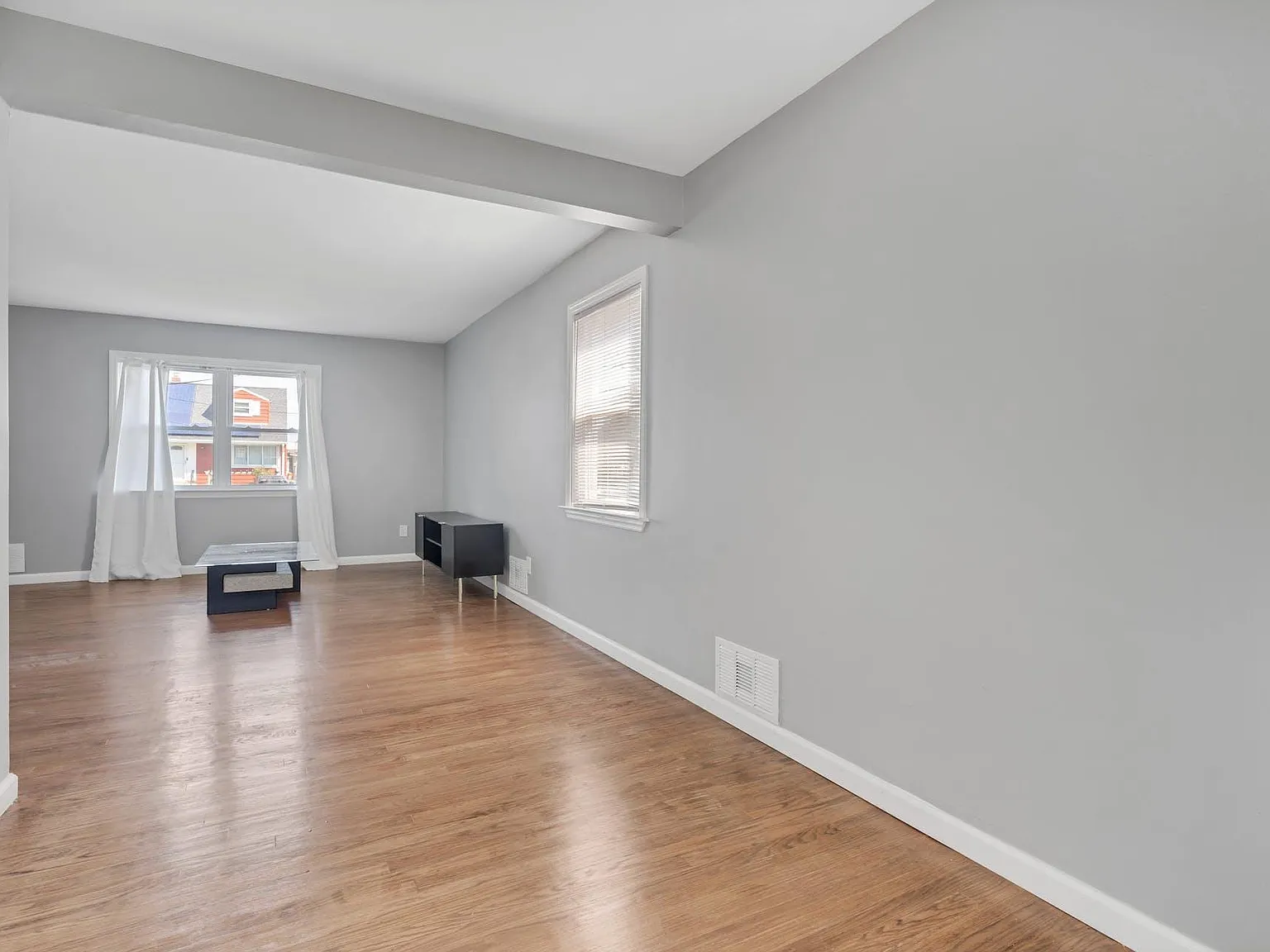 2 bed, 1152 sqft, $2,900 — Photo 3