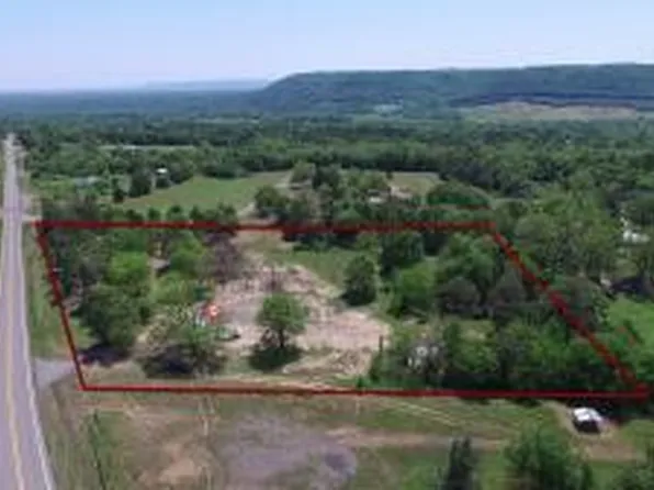 (undisclosed Address), Atkins, AR 72823