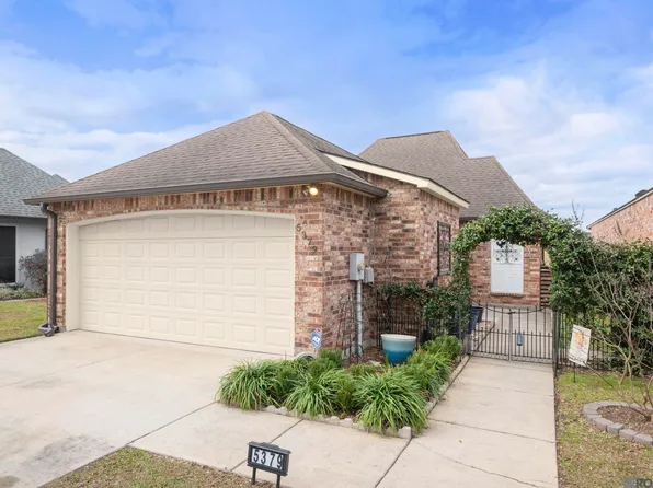 5379 Courtyard Dr, Gonzales, LA 70737