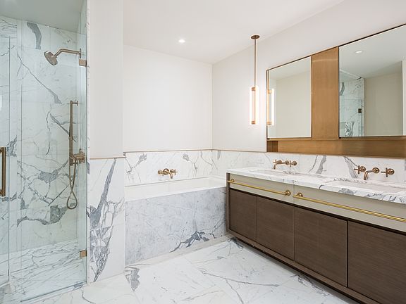 5th image of 305 E 51st St APT 18A