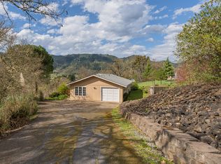 373 Wood Crest Dr, Myrtle Creek, OR 97457
