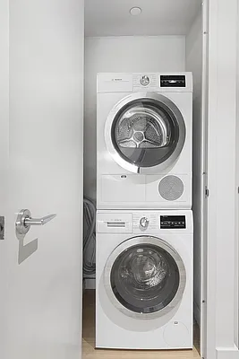 Rented by Corcoran | media 20