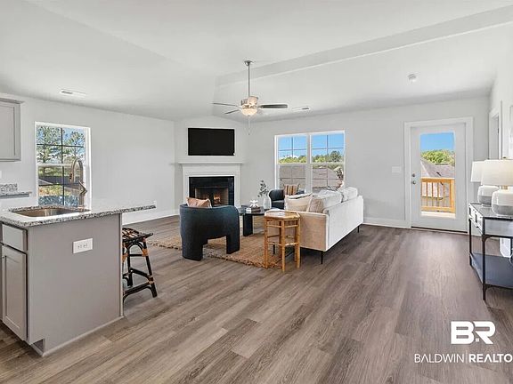 4th image of 8864 Serama Dr