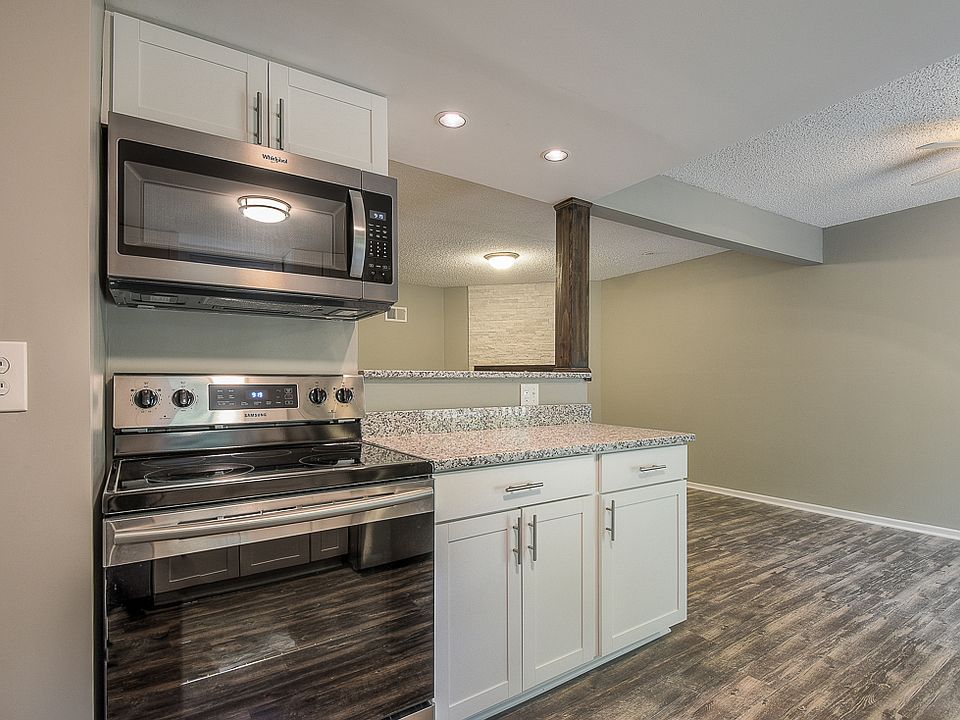 1st image of 3000 Eaton St #3000