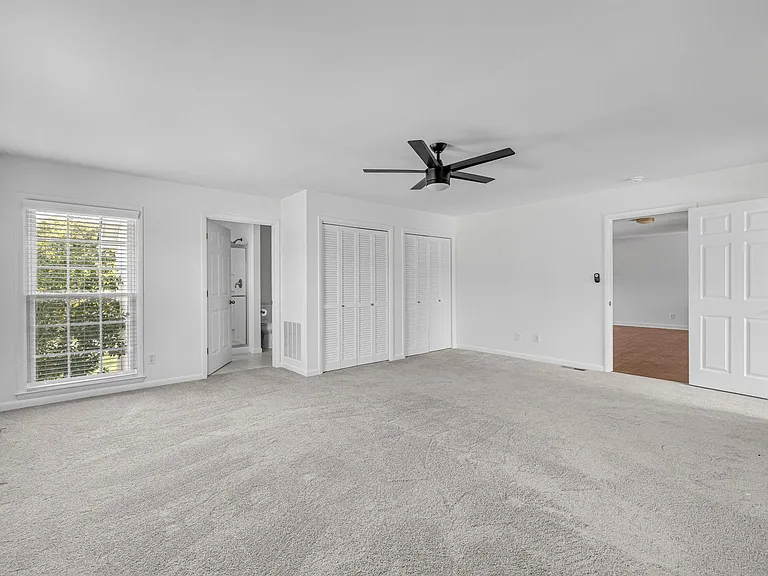 4861 Bethesda Rd — Photo 38