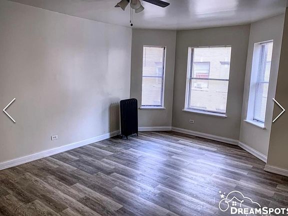 3rd image of 7600 S Essex Ave APT 1