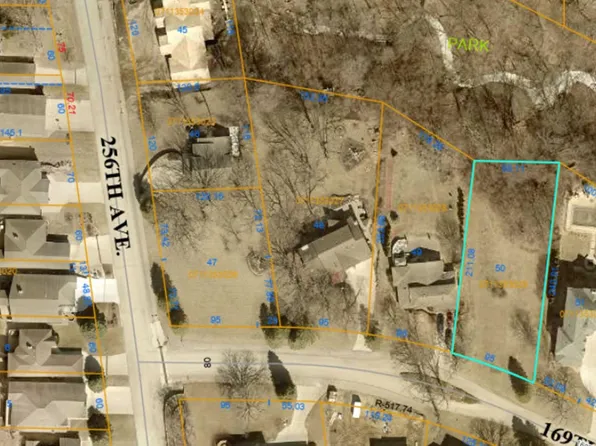 25682 169th St, Spirit Lake, IA 51360