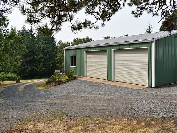 4th image of 60586 Robinette Rd