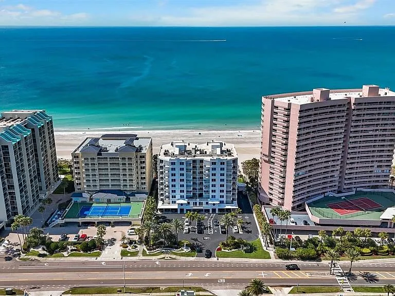 1350 Gulf Blvd #901 — Photo 34