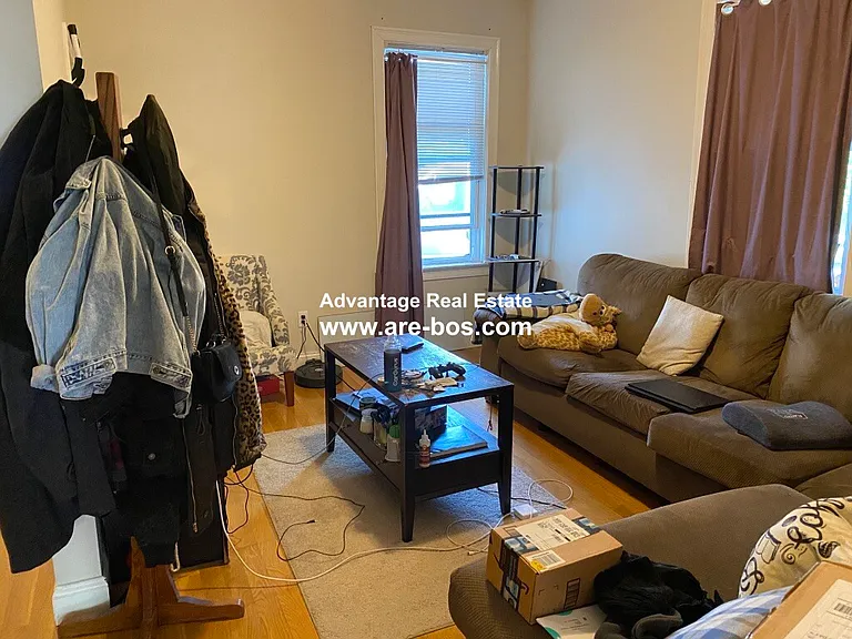49 Union St #1 — Photo 1