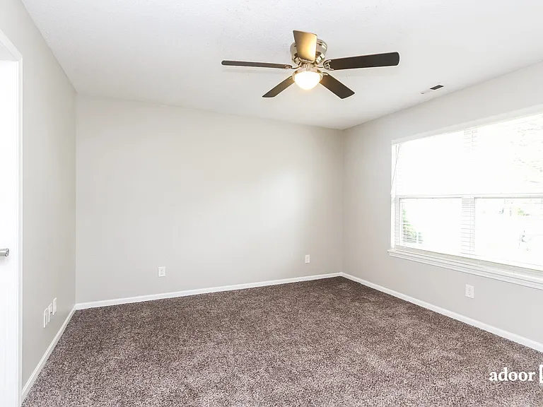 6221 Long River Ln — Photo 10
