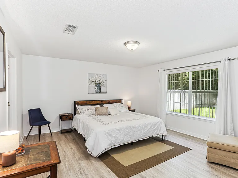 1676 Cedrus Ln — Photo 10
