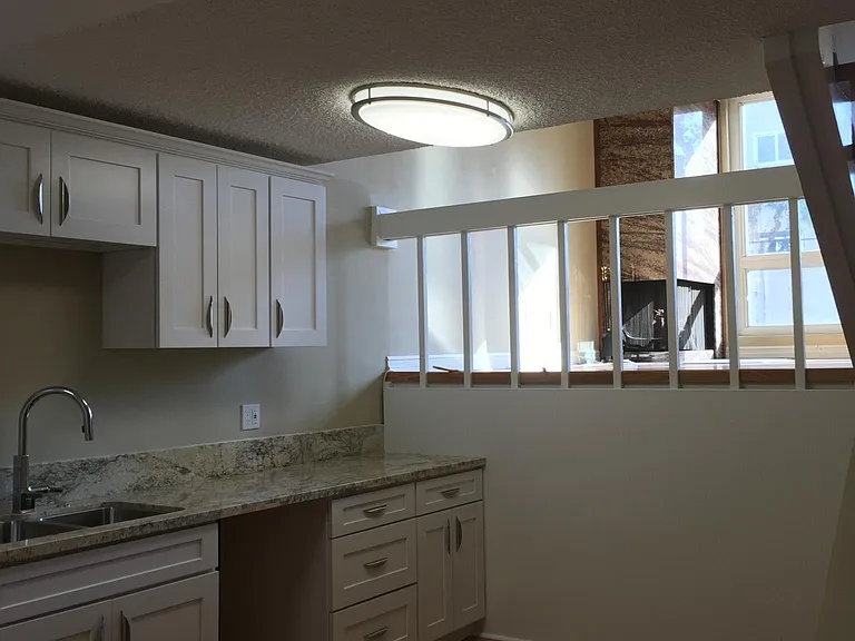100 Driftwood St #1 — Photo 12