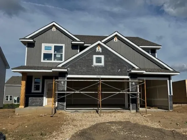 18356 Gladhurst Ln, Lakeville, MN 55044